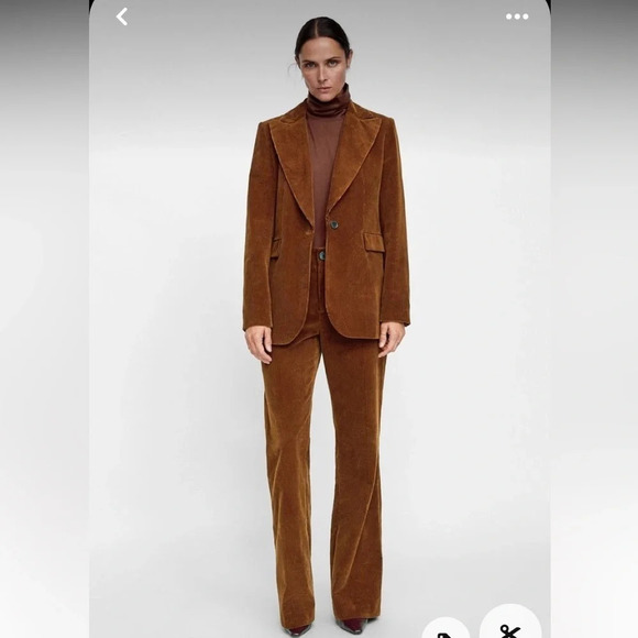 Vintage Sears from the 70's brown corduroy blazer - Picture 2 of 16